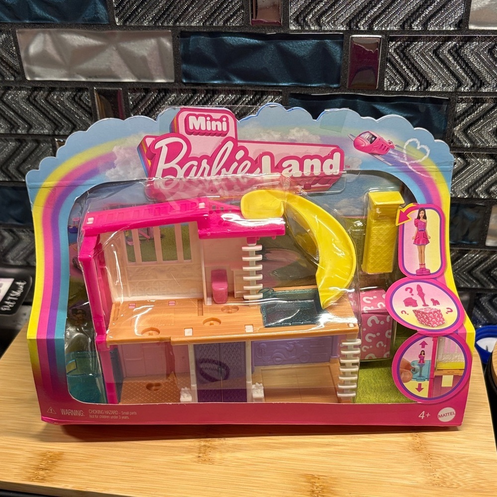 Barbie Mini Playset with Bright Pink and Yellow Accents